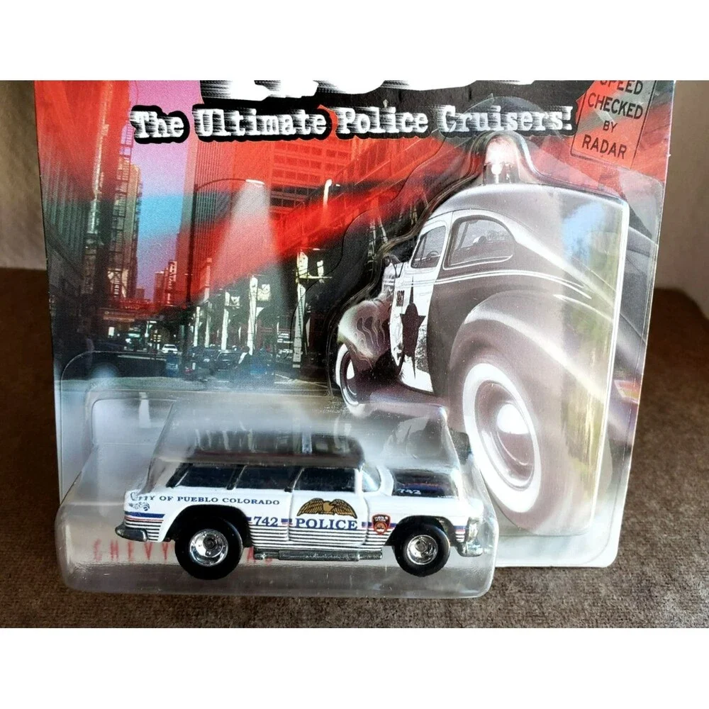 1999 Hot Wheels CHEVY NOMAD White & Black COP RODS Pueblo CO Police Dept 1:64 RR